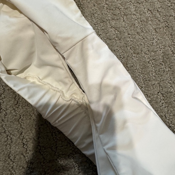 MYRA SWIM - Picture 4 of 4